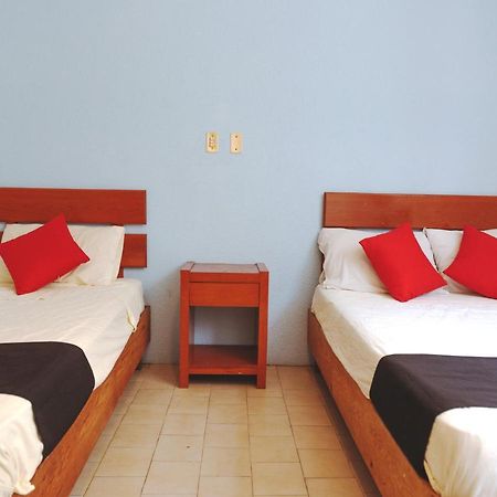 Oyo Hotel Italia Aguascalientes Zewnętrze zdjęcie